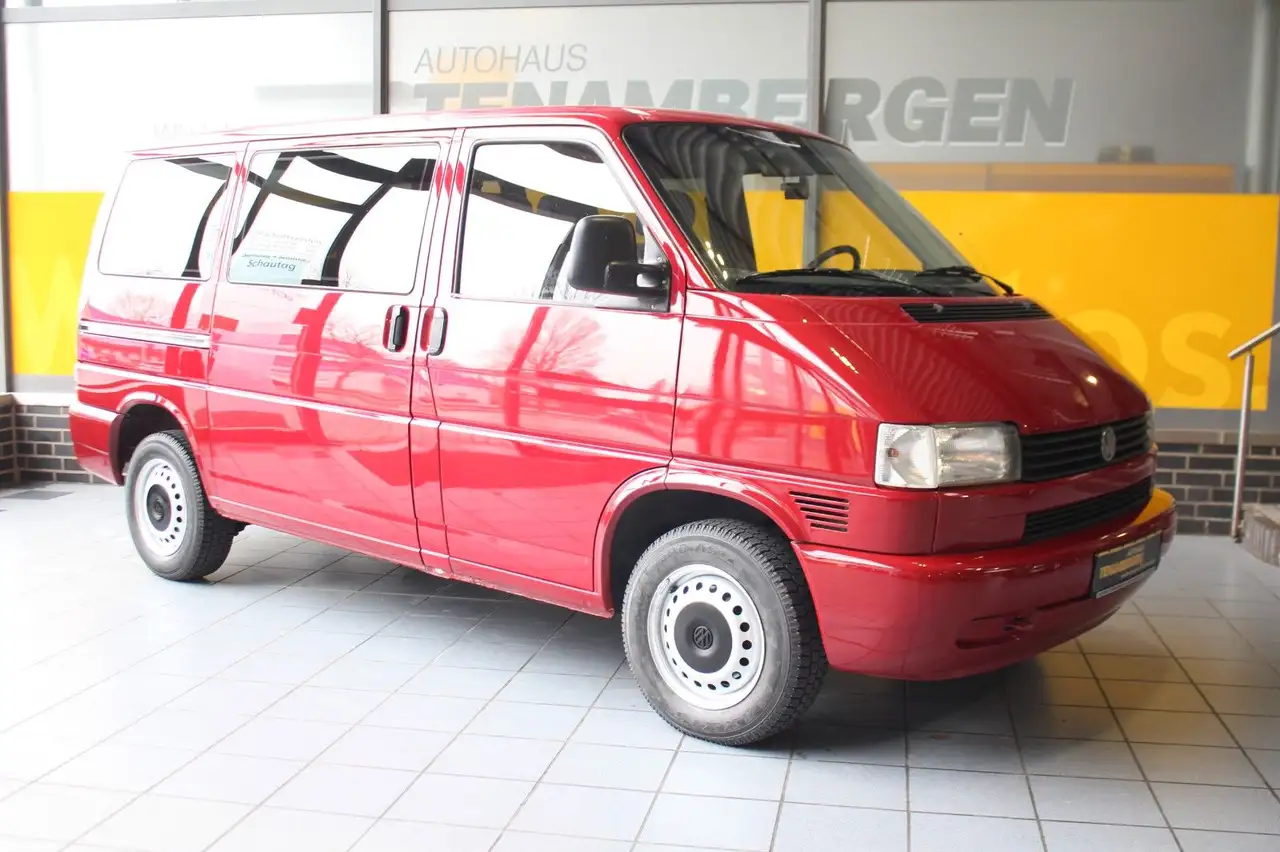 Volkswagen T4 Caravelle 2,5-l-Diesel TDI 65kW 8sitzer, foto 1