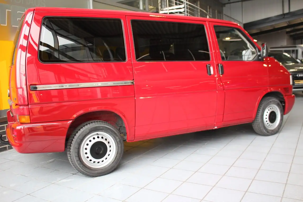 Volkswagen T4 Caravelle 2,5-l-Diesel TDI 65kW 8sitzer, foto 3