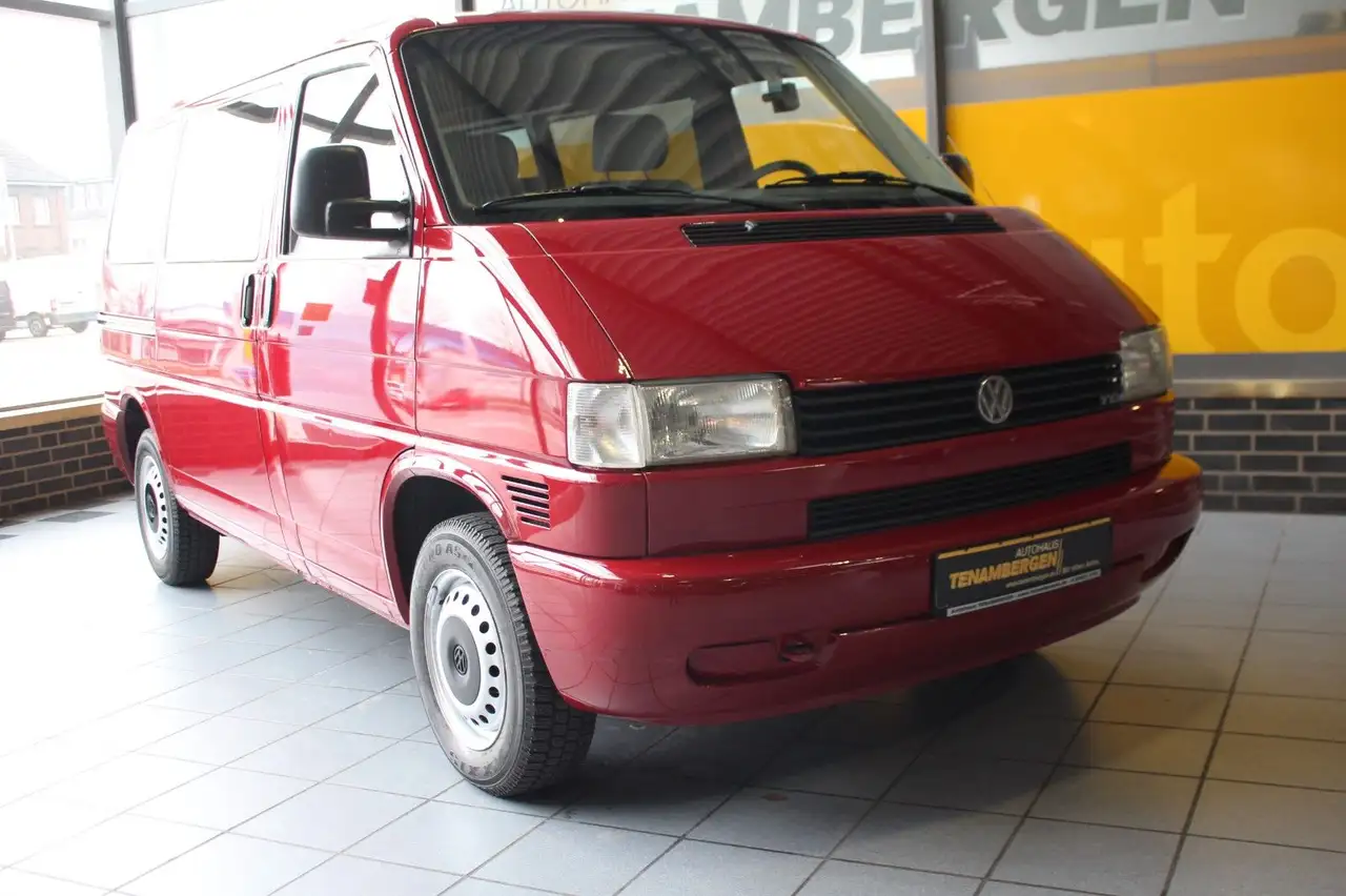 Volkswagen T4 Caravelle 2,5-l-Diesel TDI 65kW 8sitzer, foto 2