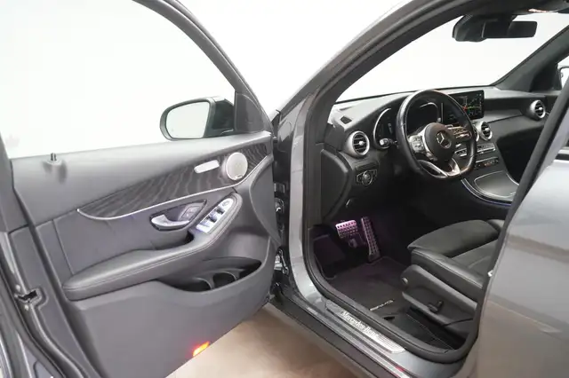 Mercedes-Benz 300 view 12