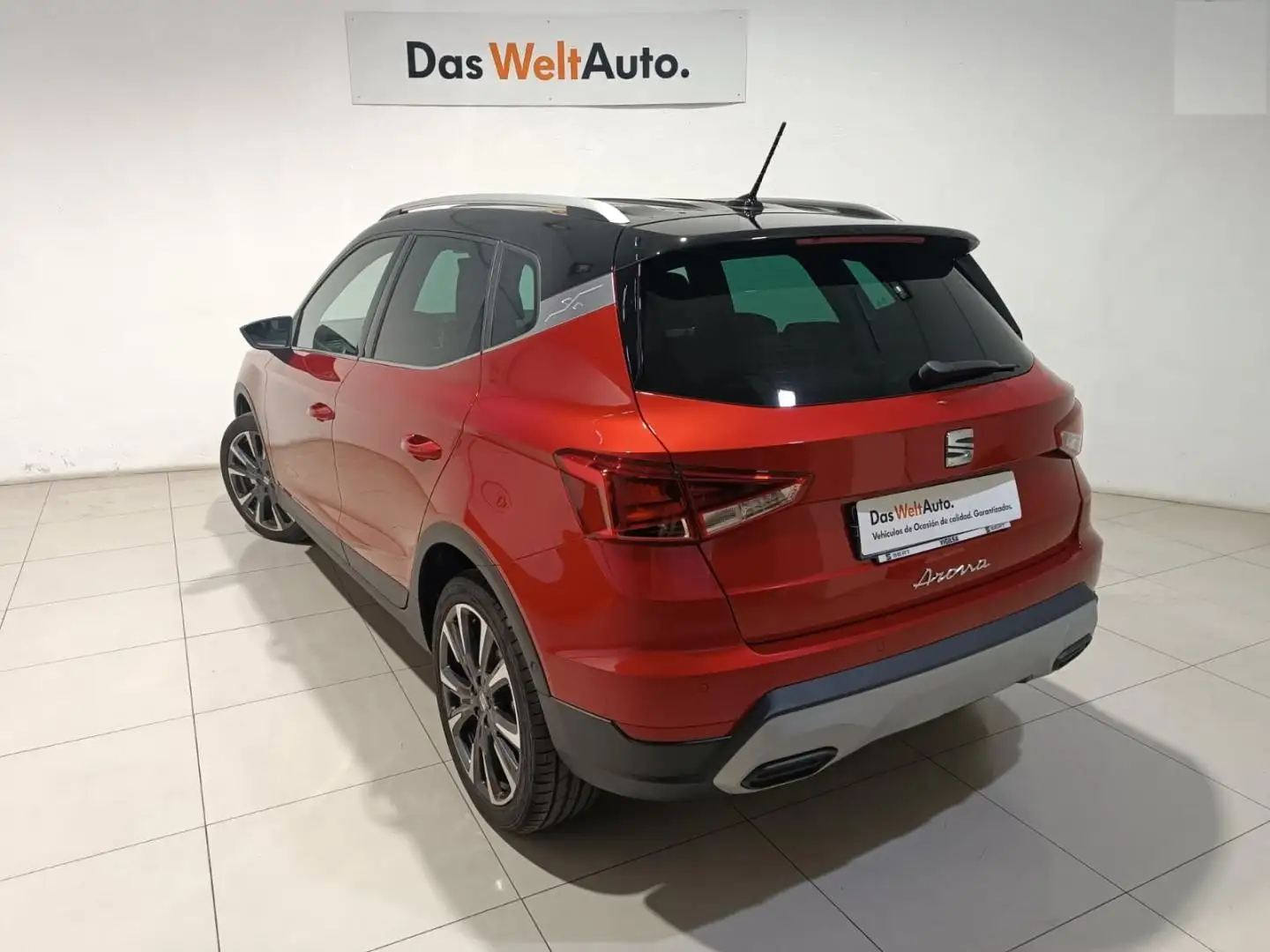 SEAT Arona 1.0 TSI S&S FR Special Edition 115 Rojo - 2