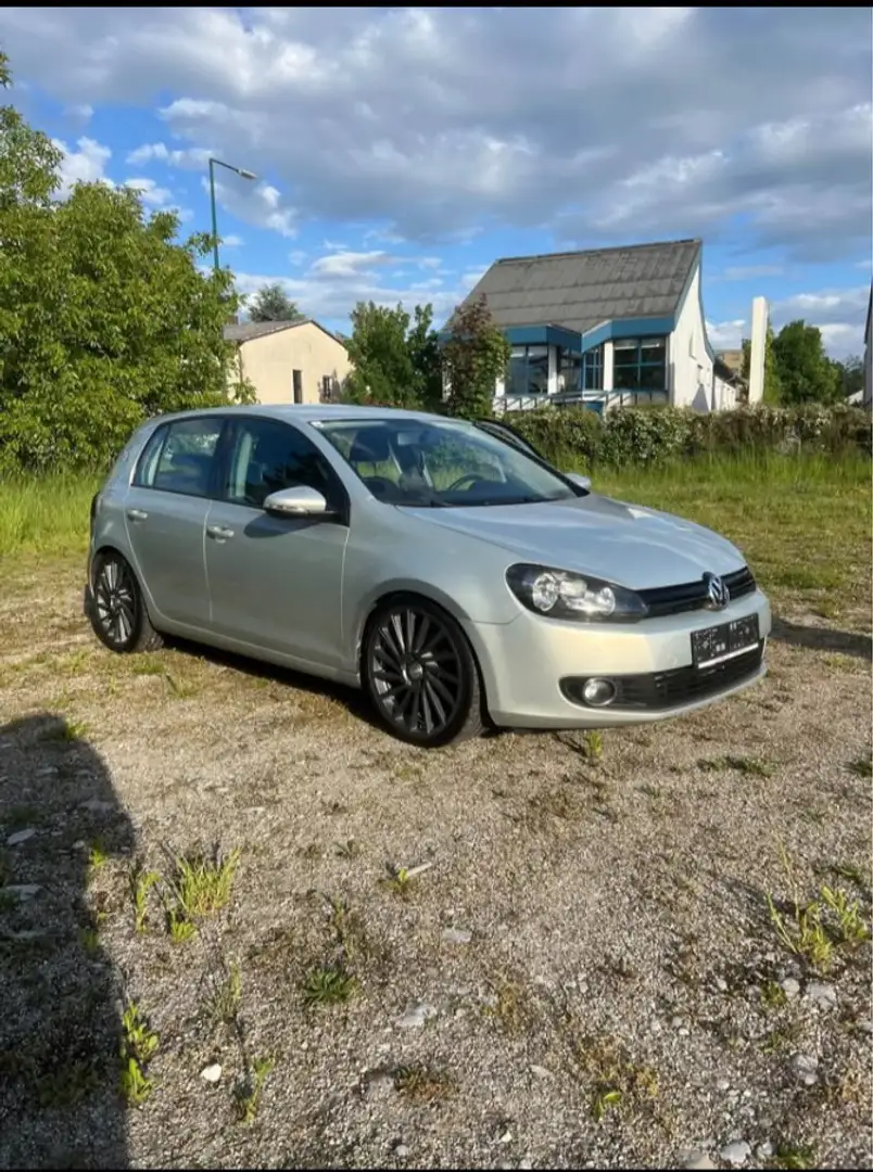 Volkswagen Golf 6 mit 1.6 TDI Motor - 1