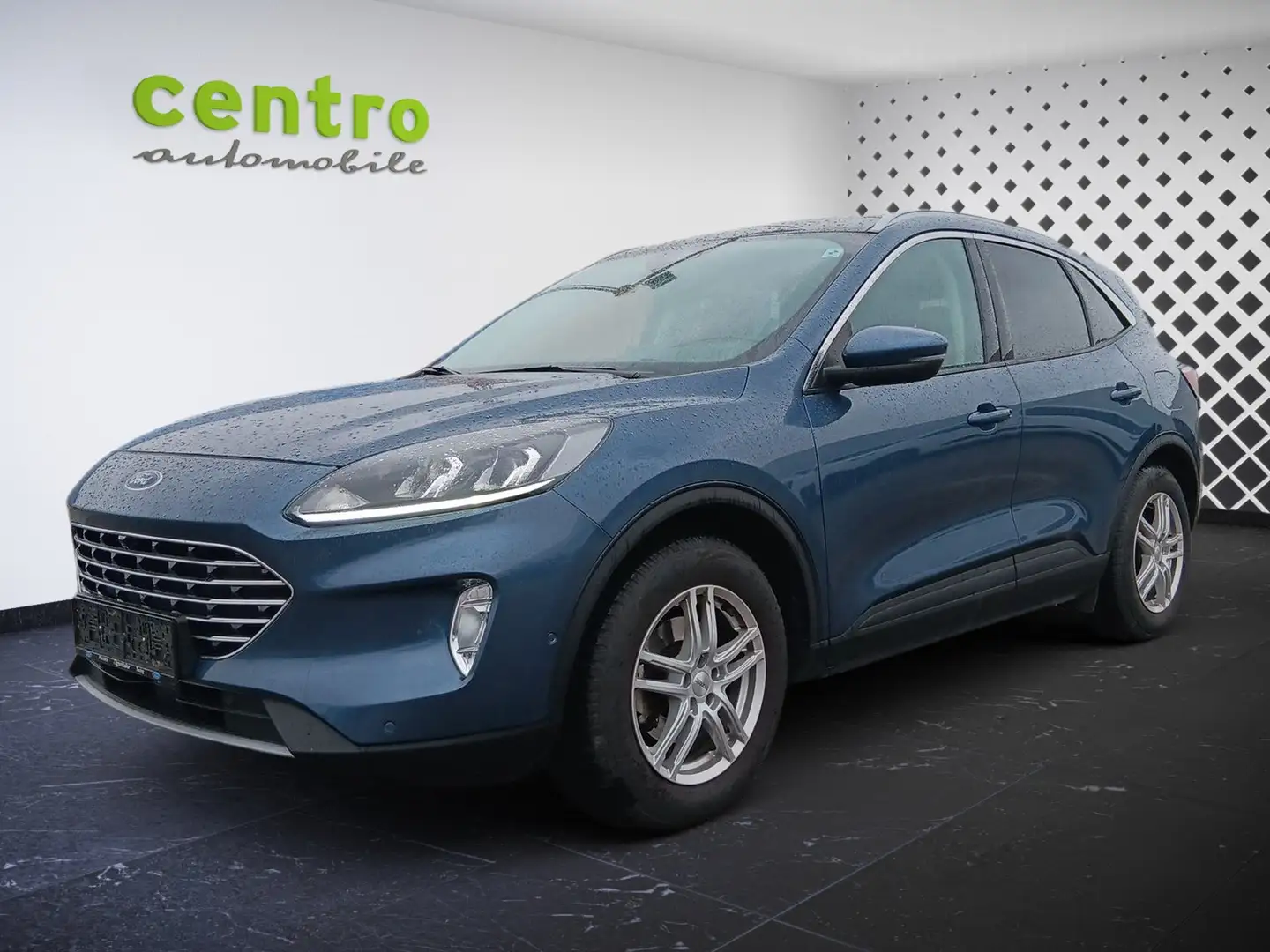 Ford Kuga 1,5 EcoBoost Titanium + WR auf Alu Blau - 2