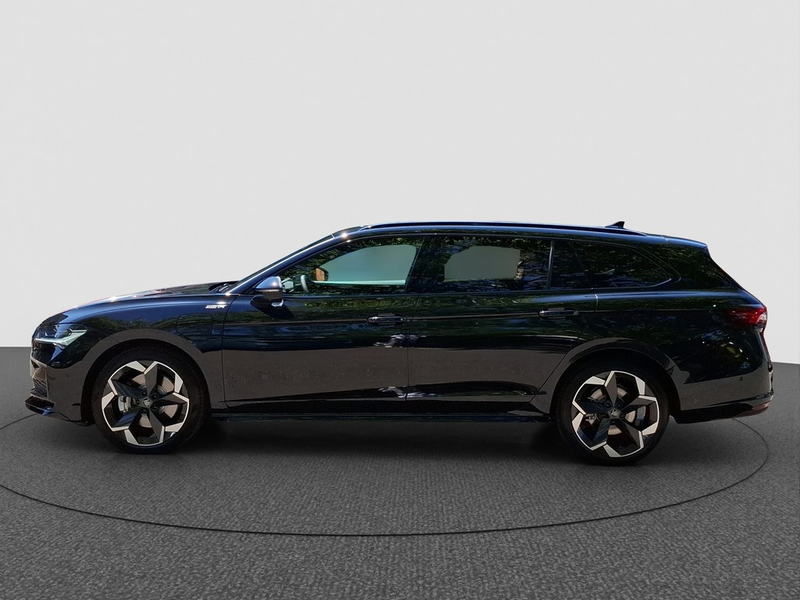 Skoda Superb Combi 1.5 TSI iV 150 kW Sportline — photo 2