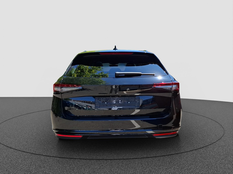 Skoda Superb Combi 1.5 TSI iV 150 kW Sportline — photo 5