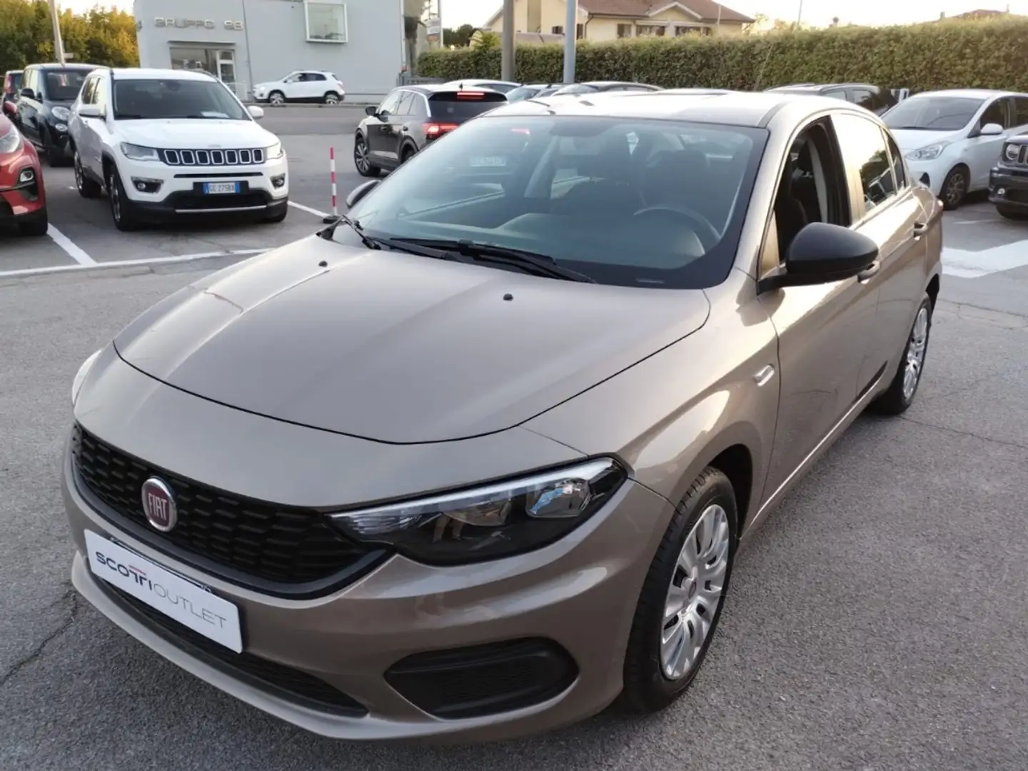 Fiat Tipo 4 Porte 1.4 Easy Beige - 1