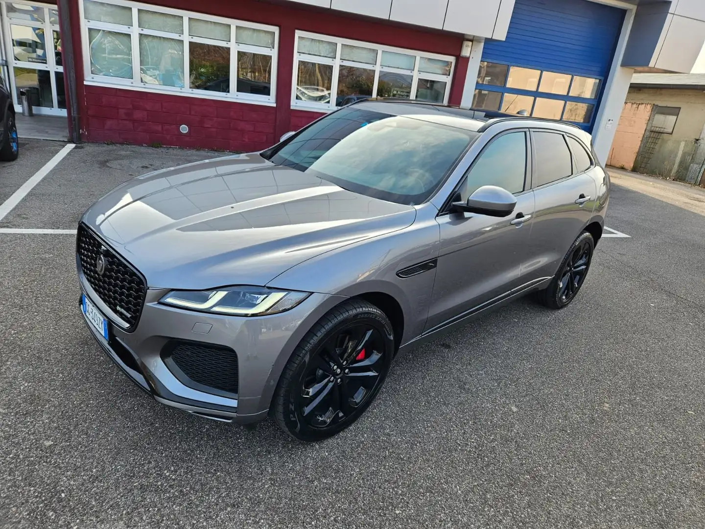 Jaguar F-Pace 2.0 i4 phev R-Dynamic S awd 404cv auto - GG349ZY Grigio - 2