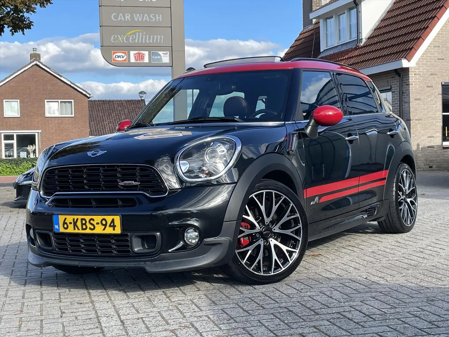 MINI John Cooper Works Countryman 1.6 250PK ALL4 Chili / Pano / Org NL / Harman-Kard Zwart - 1