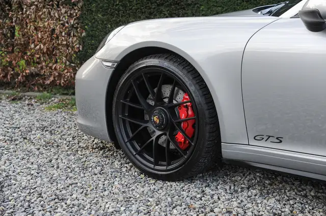 Porsche 991 view 9