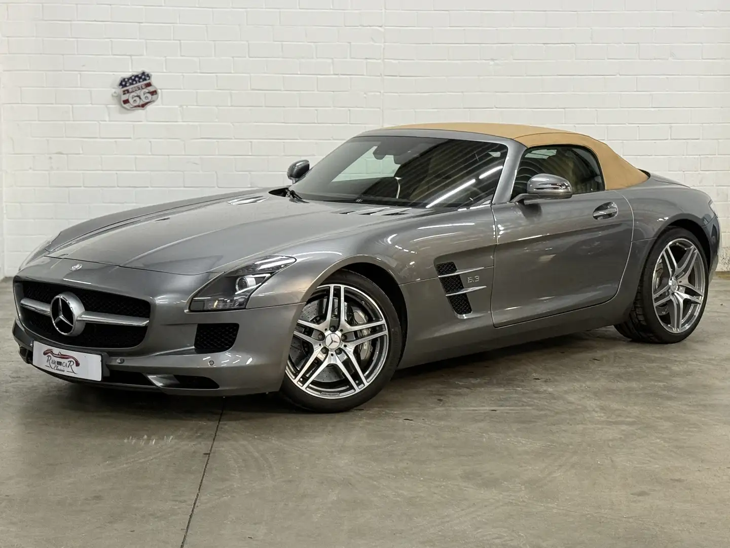 Mercedes-Benz SLS AMG Roadster GT BRABUS Grijs - 1