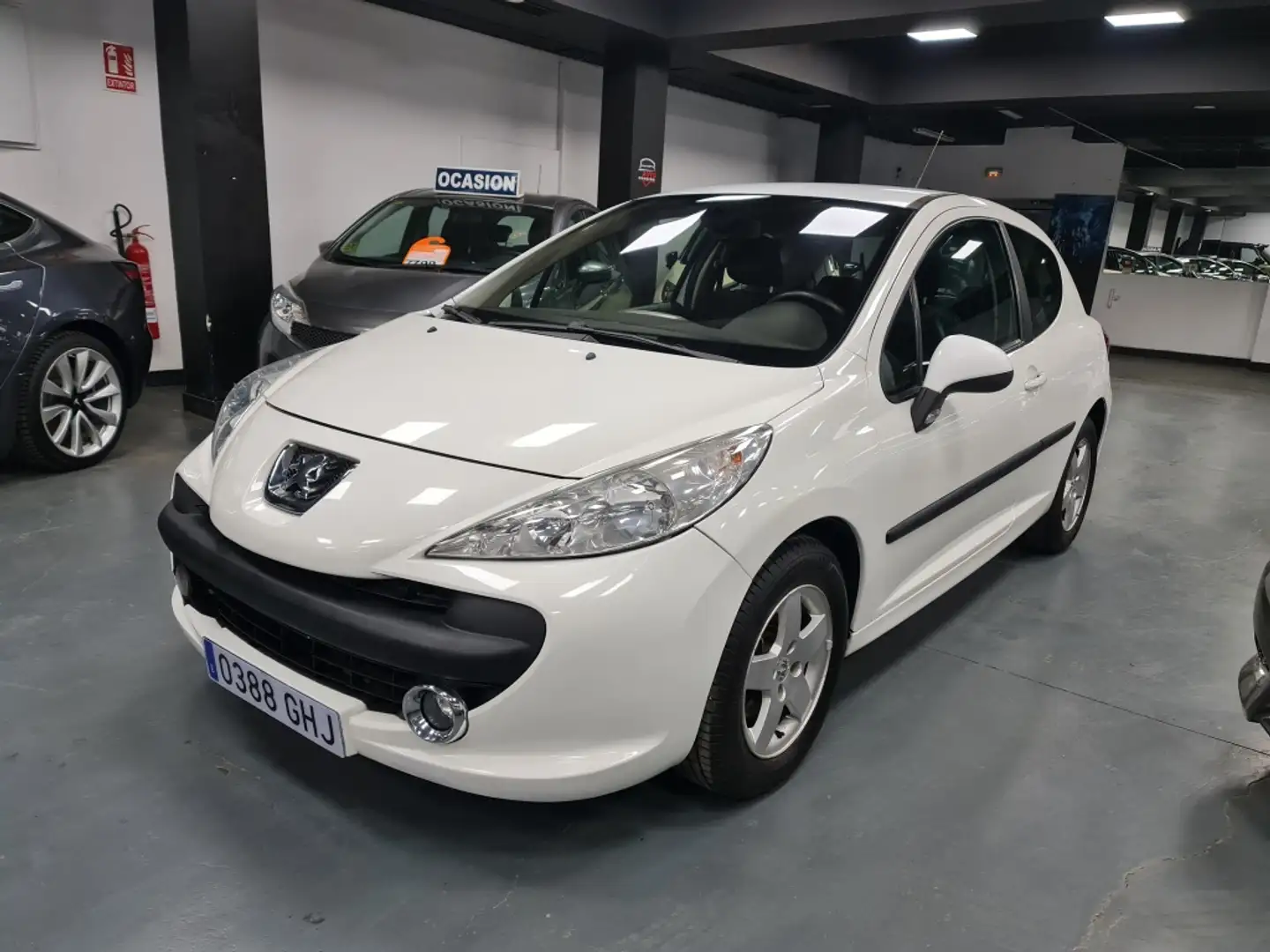 Peugeot 207 1.6 HDI Sport 110 Blanco - 1