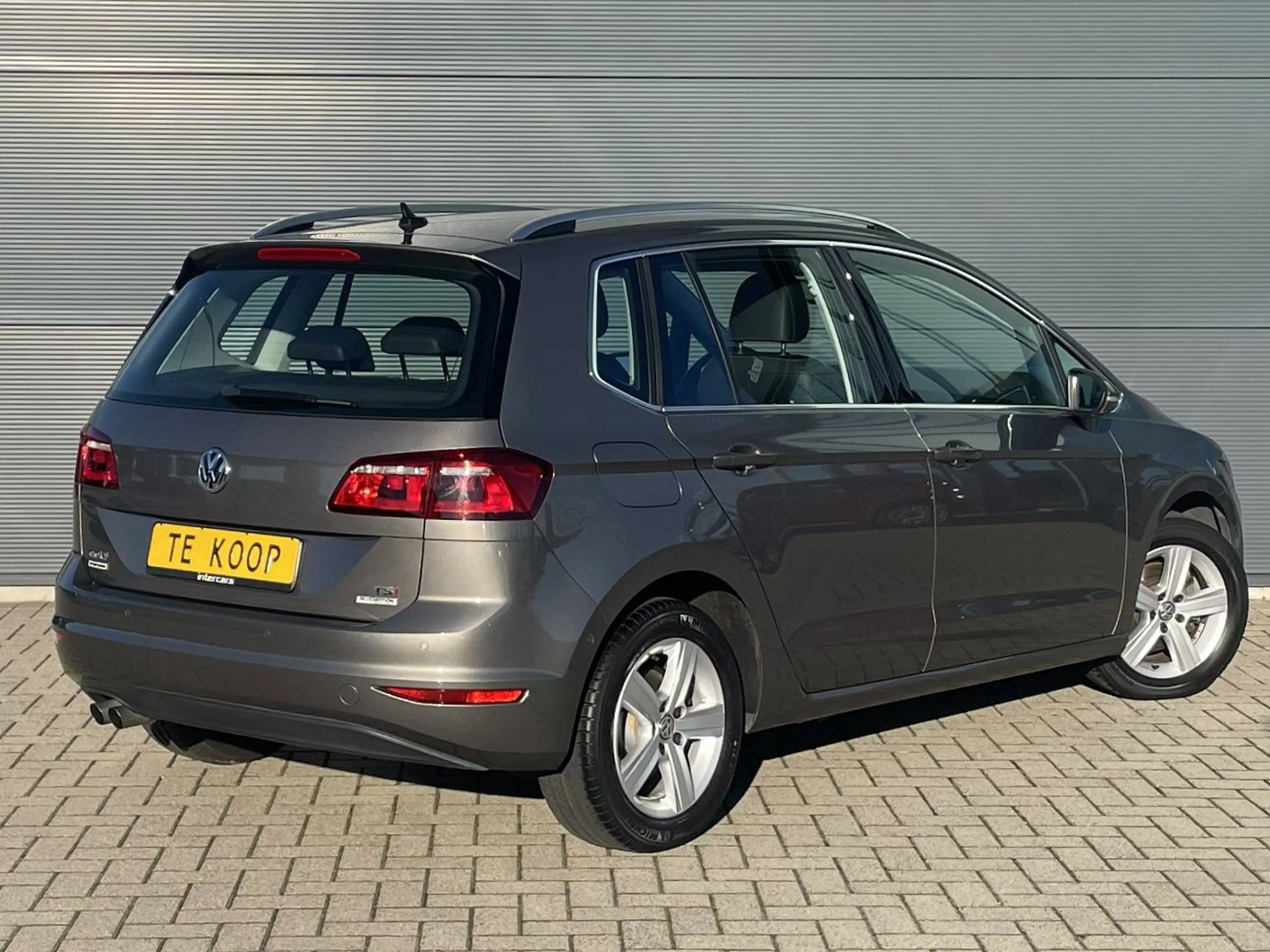 Volkswagen Golf Sportsvan Golf Sportsvan 1.4 TSI Highline DSG — photo 2