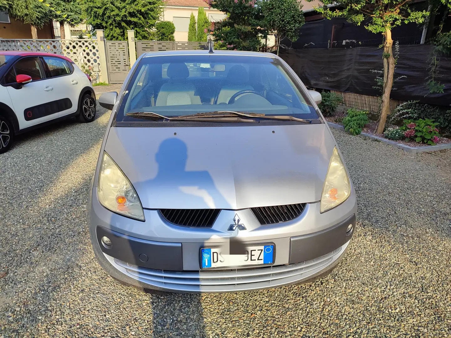 Mitsubishi Colt Colt VIII 2004 Coupe CZC 1.5 16v Plateado - 2
