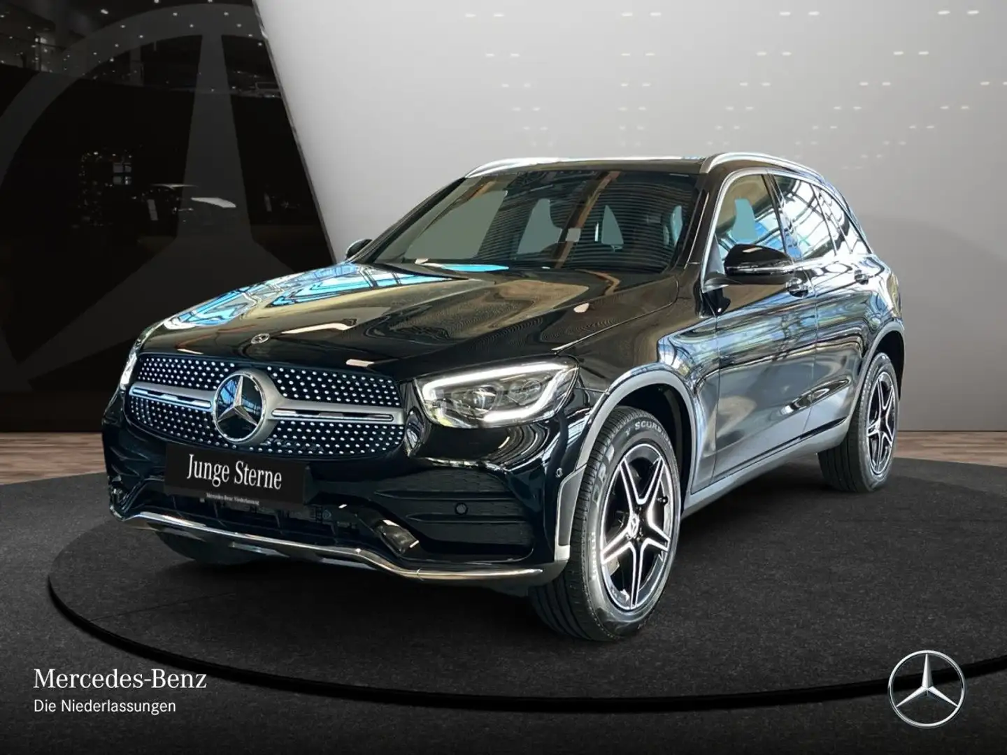 Mercedes-Benz GLC 300 e 4M AMG+PANO+MULTIBEAM+KAMERA+SPUR+TOTW Schwarz - 2