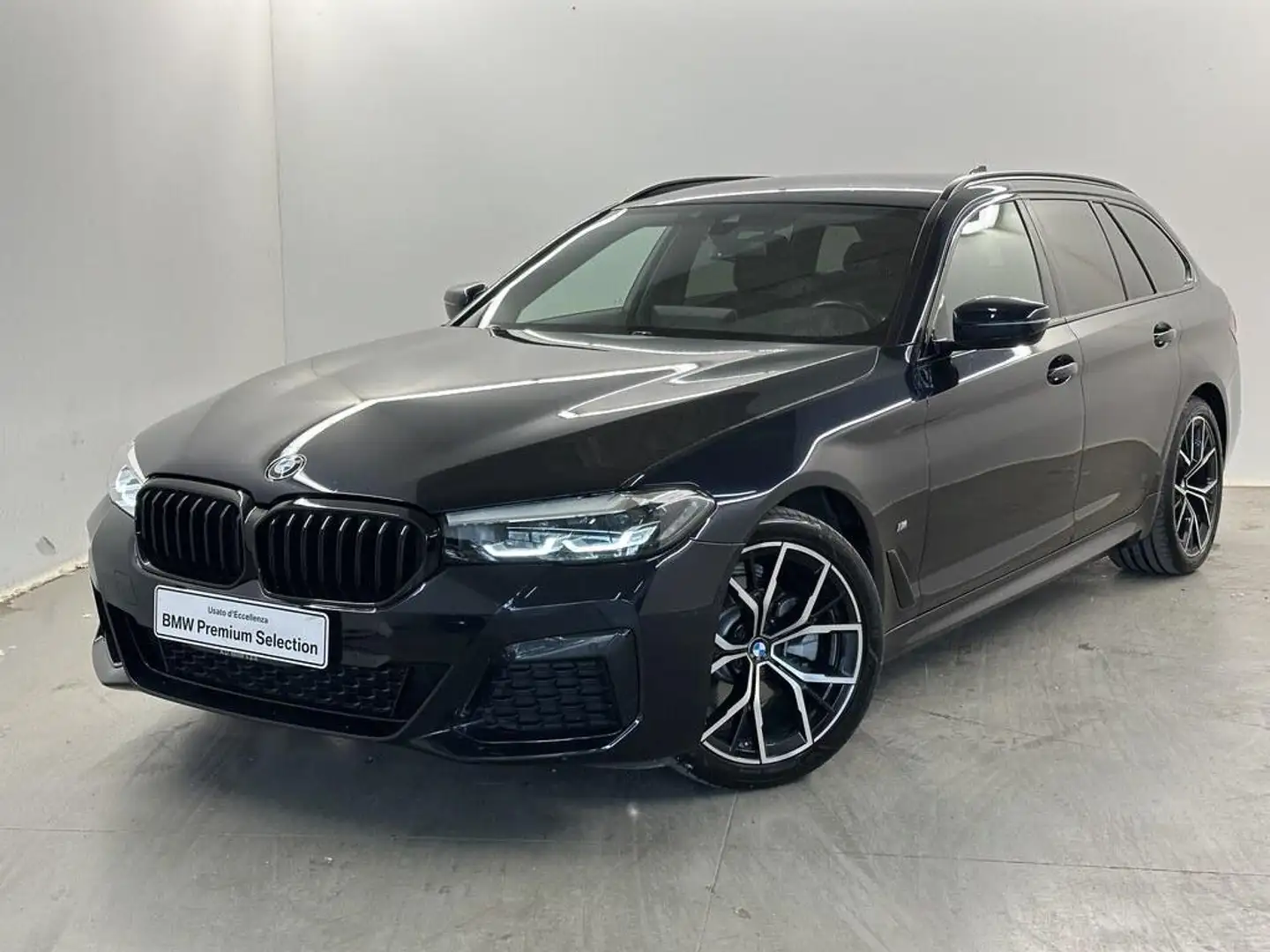 BMW 520 520d Touring mhev 48V Msport auto Nero - 1