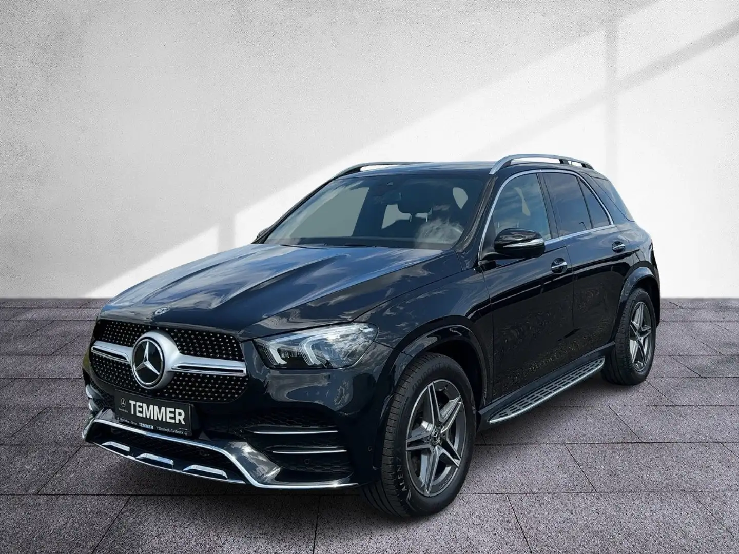 Mercedes-Benz GLE 350 d 4MATIC AMG Prem MBeam Widescreen Schwarz - 2