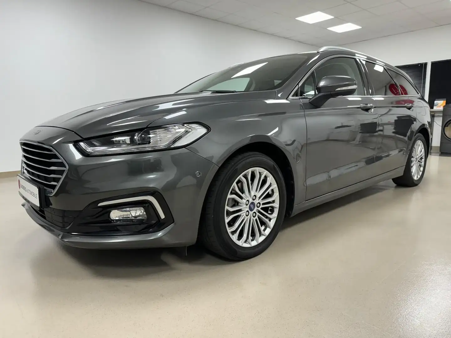 Ford Mondeo Turnier Hybrid Titanium*RFK*PDC*TEMP*ASST Grau - 1