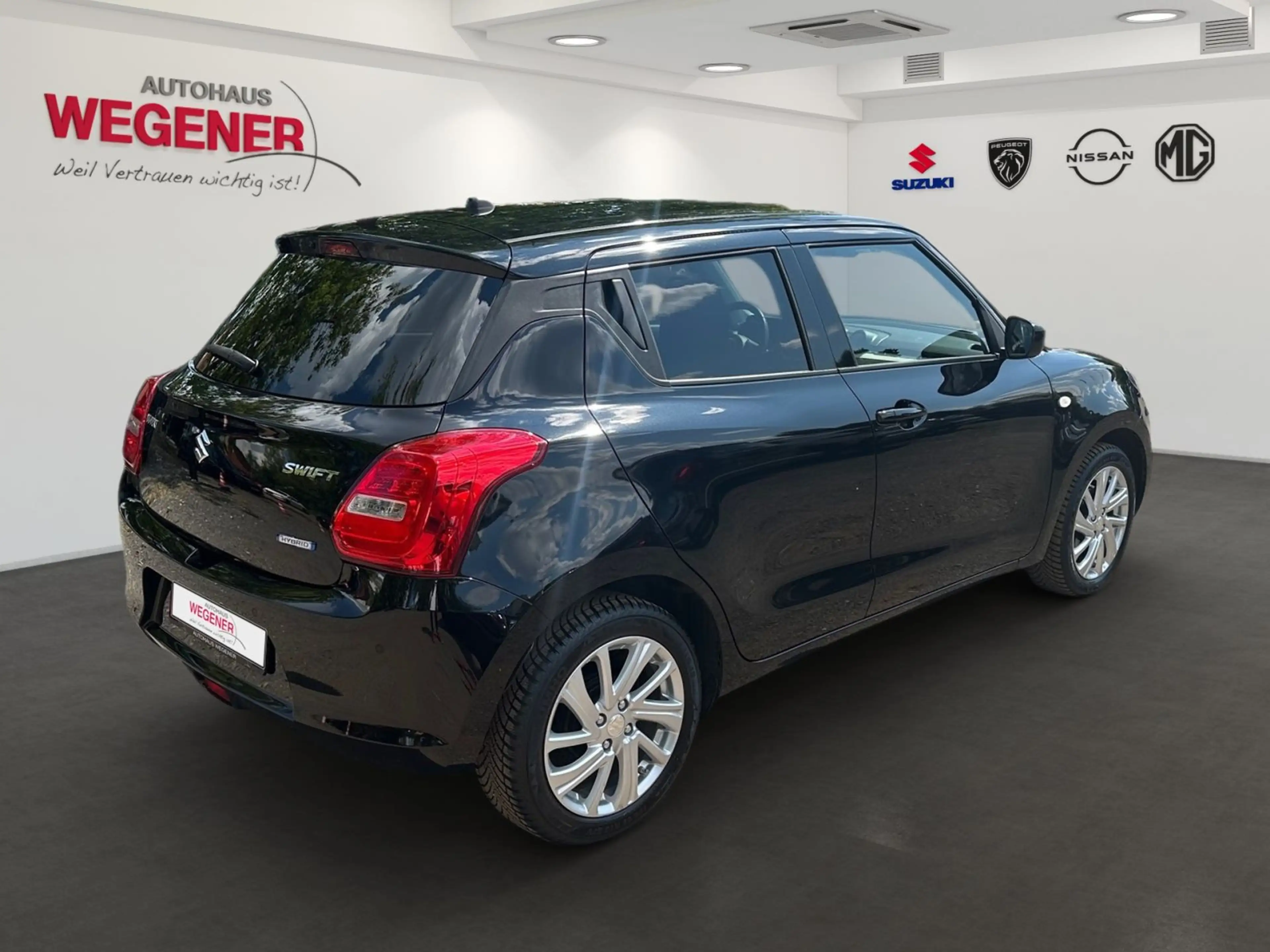 Suzuki Swift 1.2 CVT Comfort LED Navi Kamera ACC Bluet. — photo 3