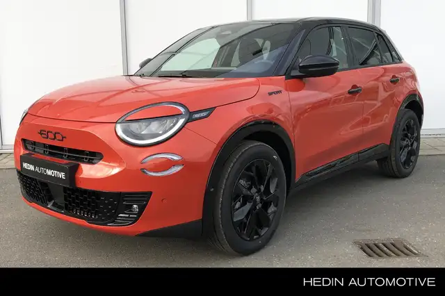 Fiat 600e SPORT La Prima 54 kWh Navigatie | Achteruitrijcame