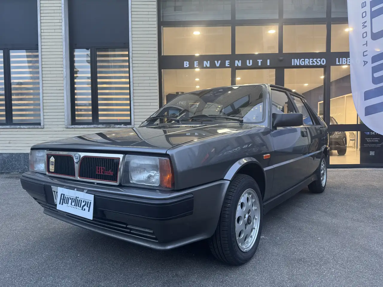 Lancia Delta 1.6 Turbo HF, foto 2