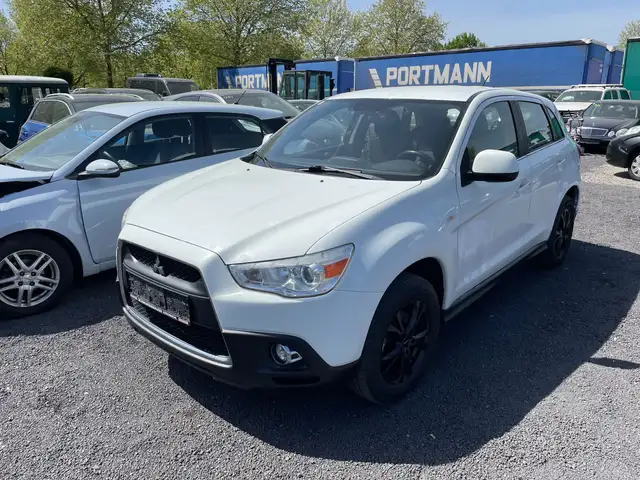 Mitsubishi ASX Basis 2WD