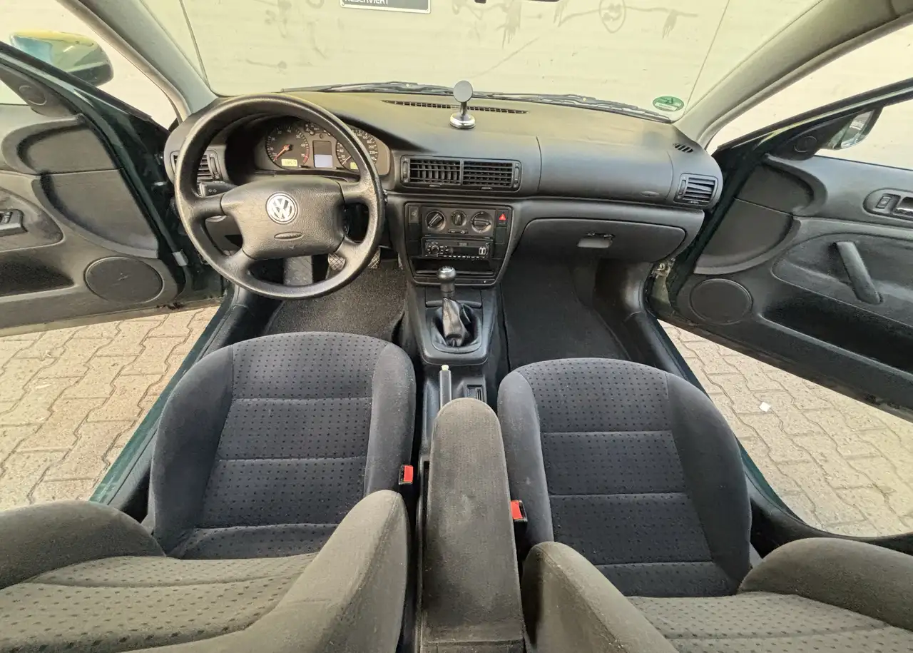 Volkswagen Passat 1.6, foto 4