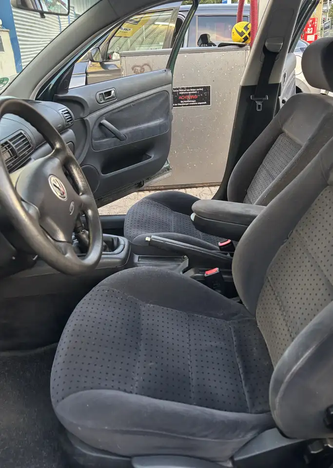 Volkswagen Passat 1.6, foto 9
