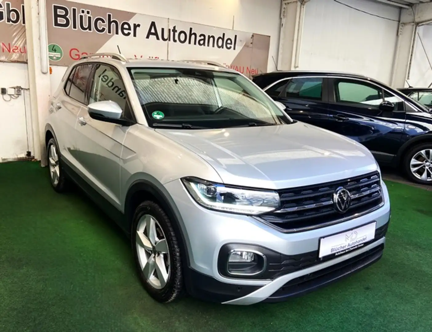 Volkswagen T-Cross Style Sonderedition Automatik NUR 17500K Anhänger Silber - 2