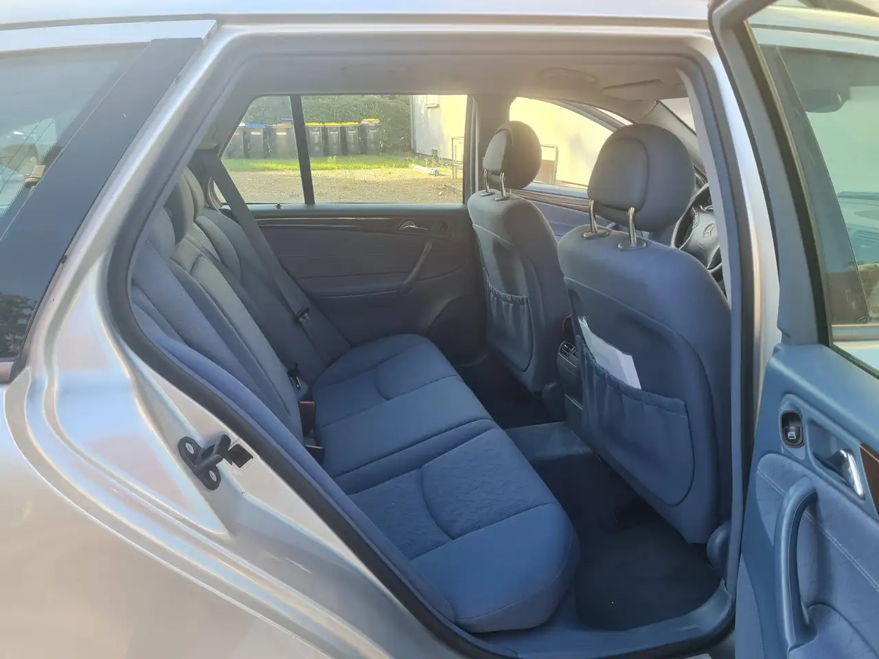 Mercedes-Benz C 180 T Avantgarde, foto 2