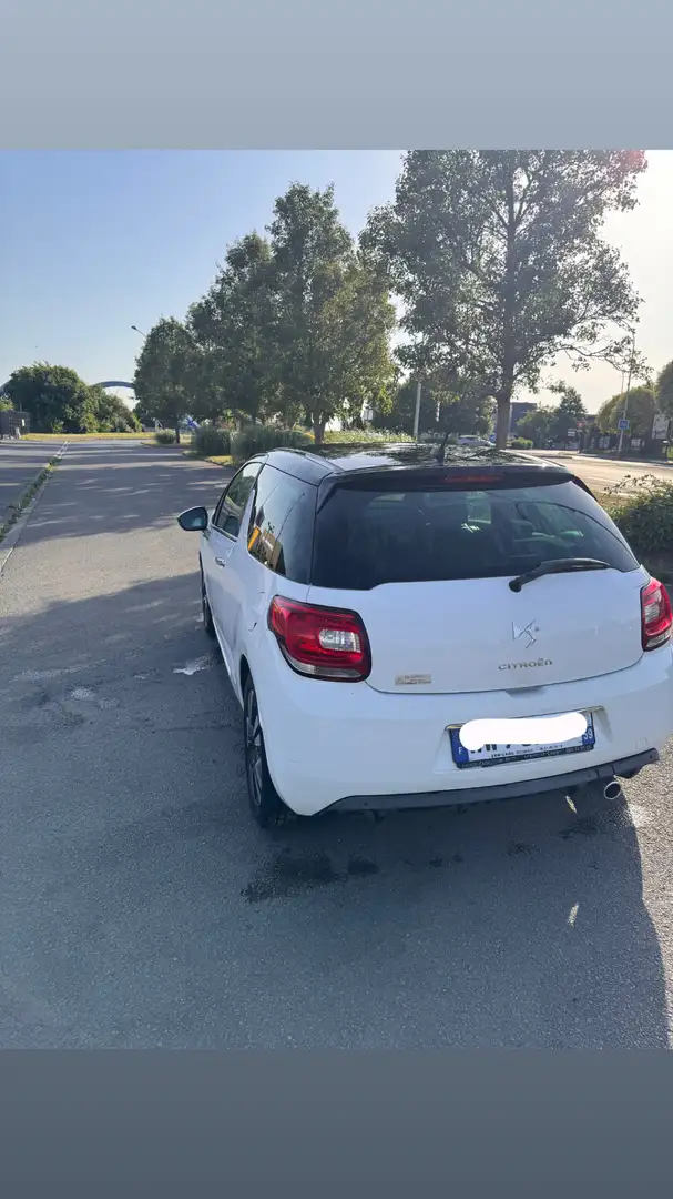 Citroen DS3 HDi 90 FAP Airdream So Chic - 1