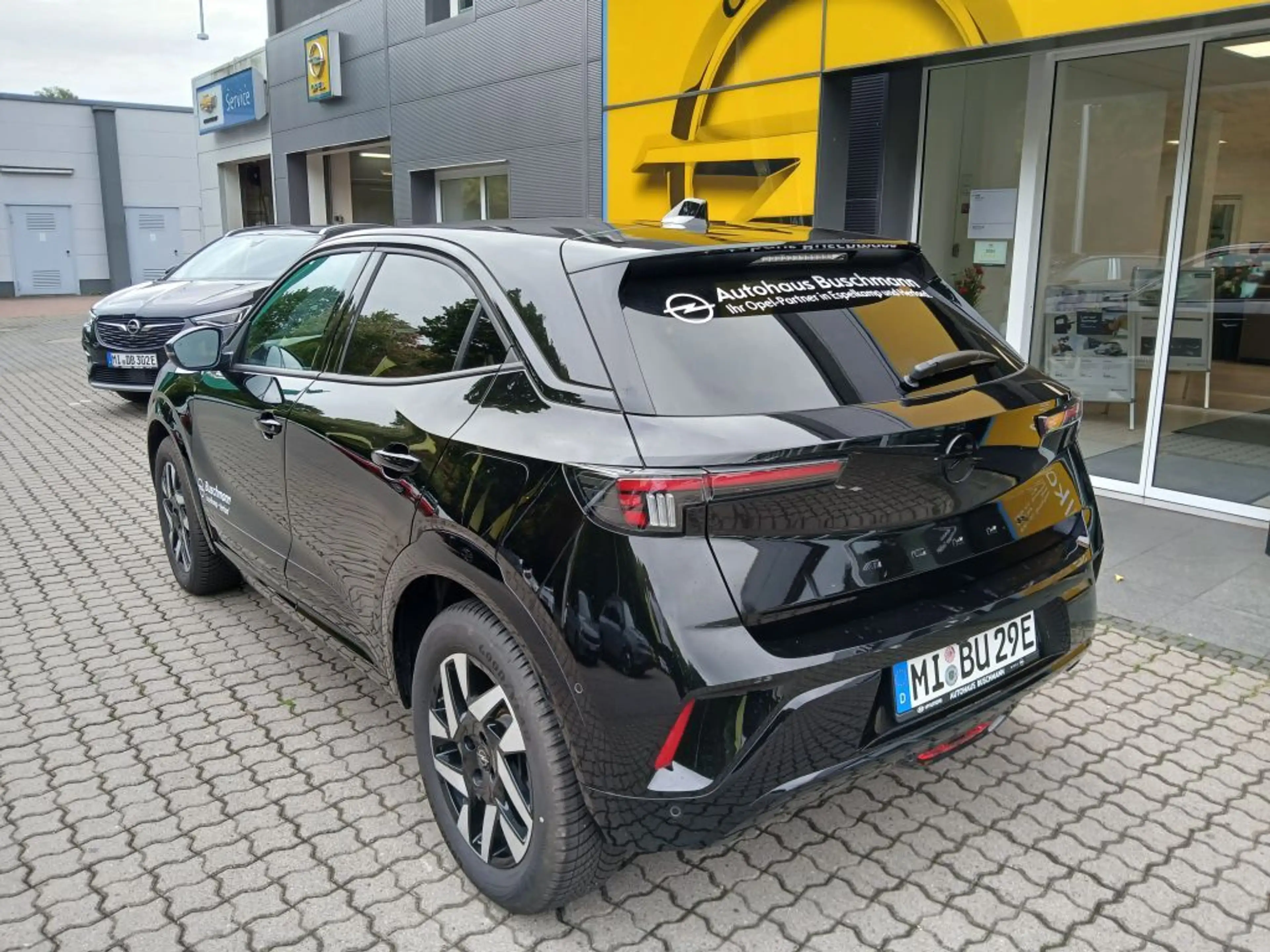 Opel Mokka-E GS — photo 6