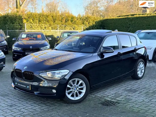 BMW 116 1-serie 116i Business+|Nieuwe Ketting + Klepseals|