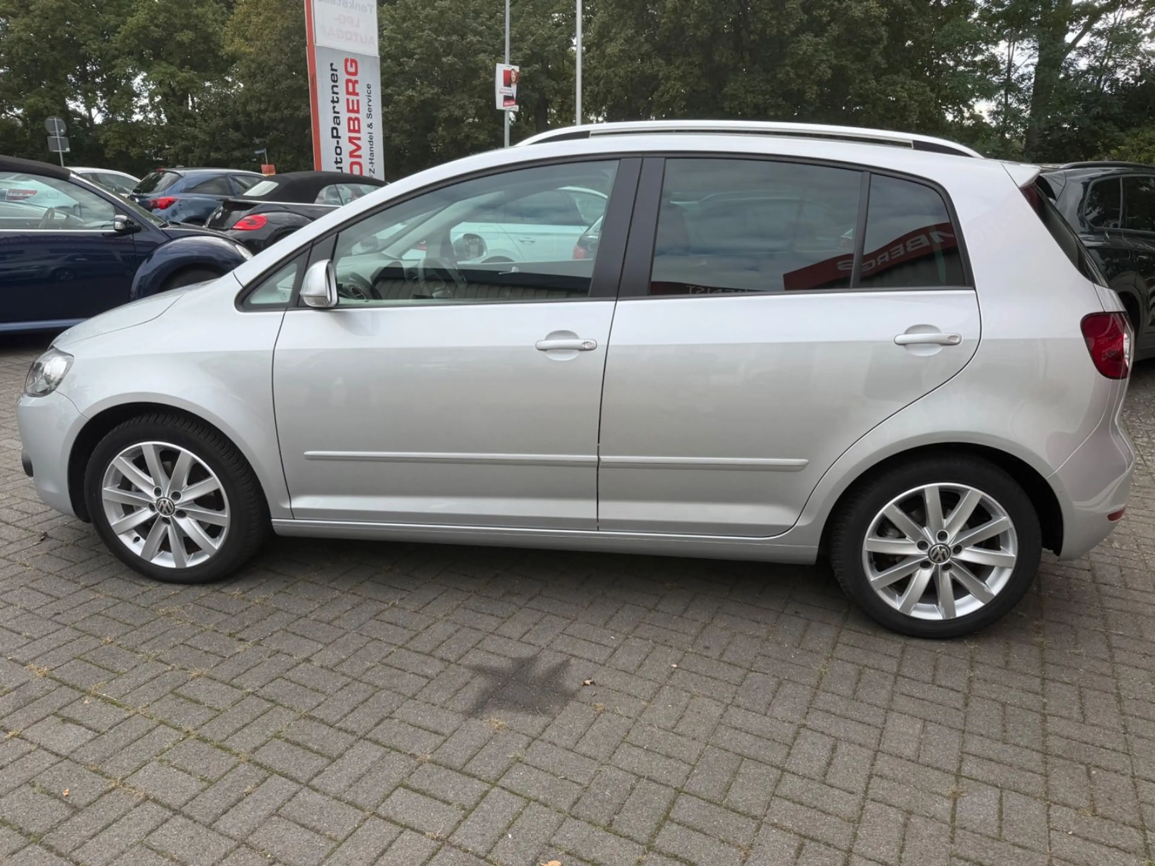 Volkswagen Golf Plus Highline top gepfl. DSG  Sitzh. 1 Hand — photo 2
