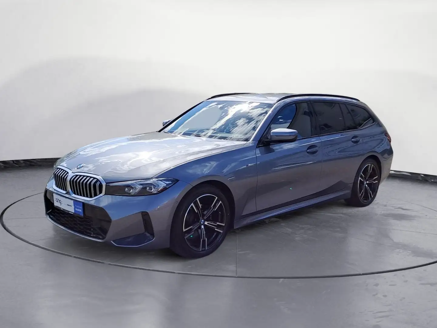 BMW 318 i Touring Auto Navi Leder Bluetooth PDC MP3 S Grijs - 2