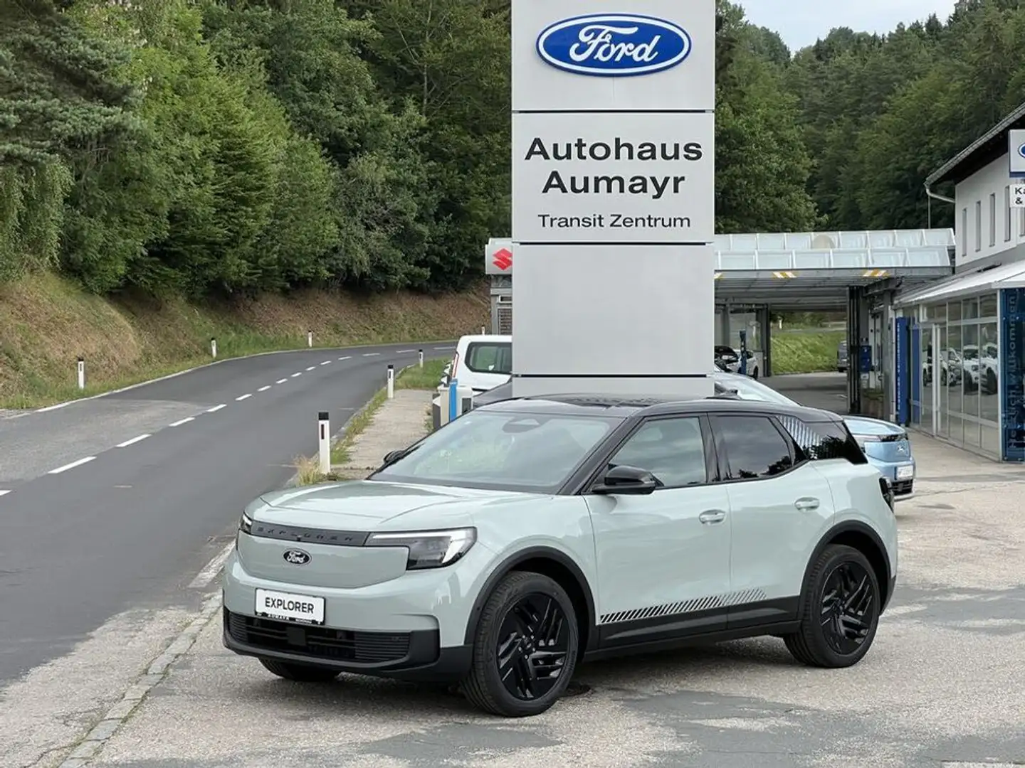Ford Explorer Collection-Edition Extended Range Allrad Grau - 1