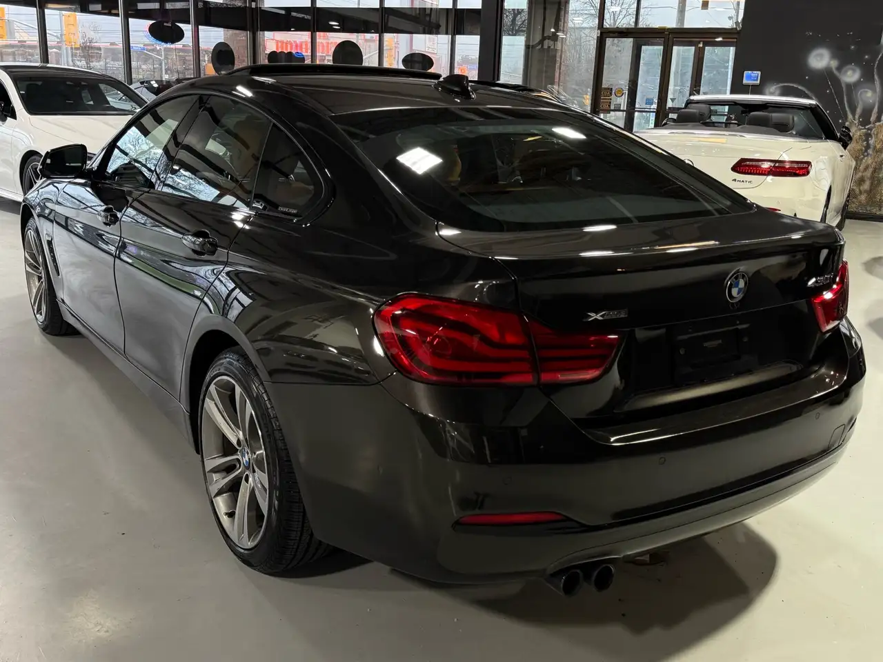 BMW 4 Series снимка BMW 4 Series