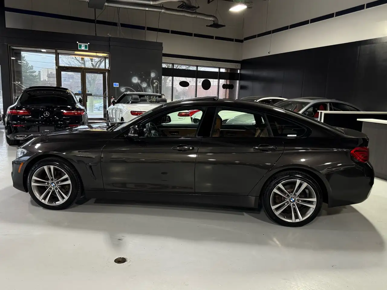 BMW 4 Series снимка BMW 4 Series