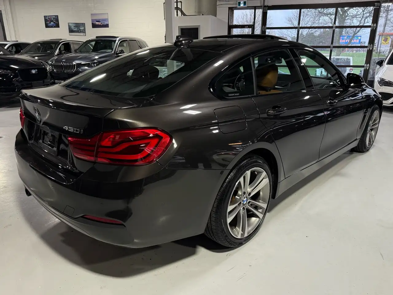 BMW 4 Series снимка BMW 4 Series