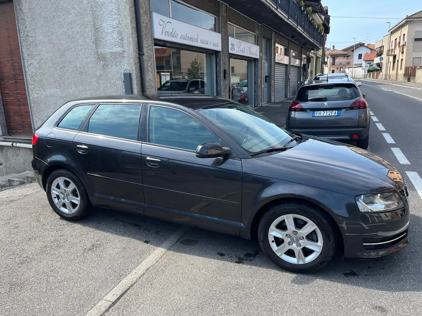 Audi A3 1.8tfsiquattro*CONSUMO OLIO ECCESSIVO Grigio - 1