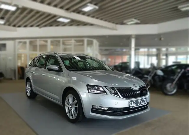 Skoda Octavia Combi Business Style; NAV LED LAN DAB ..