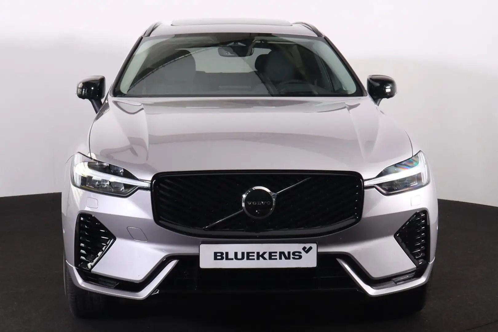 Volvo XC60 T8 Recharge AWD Ultra Dark - LONG RANGE - Panorama Zilver - 2