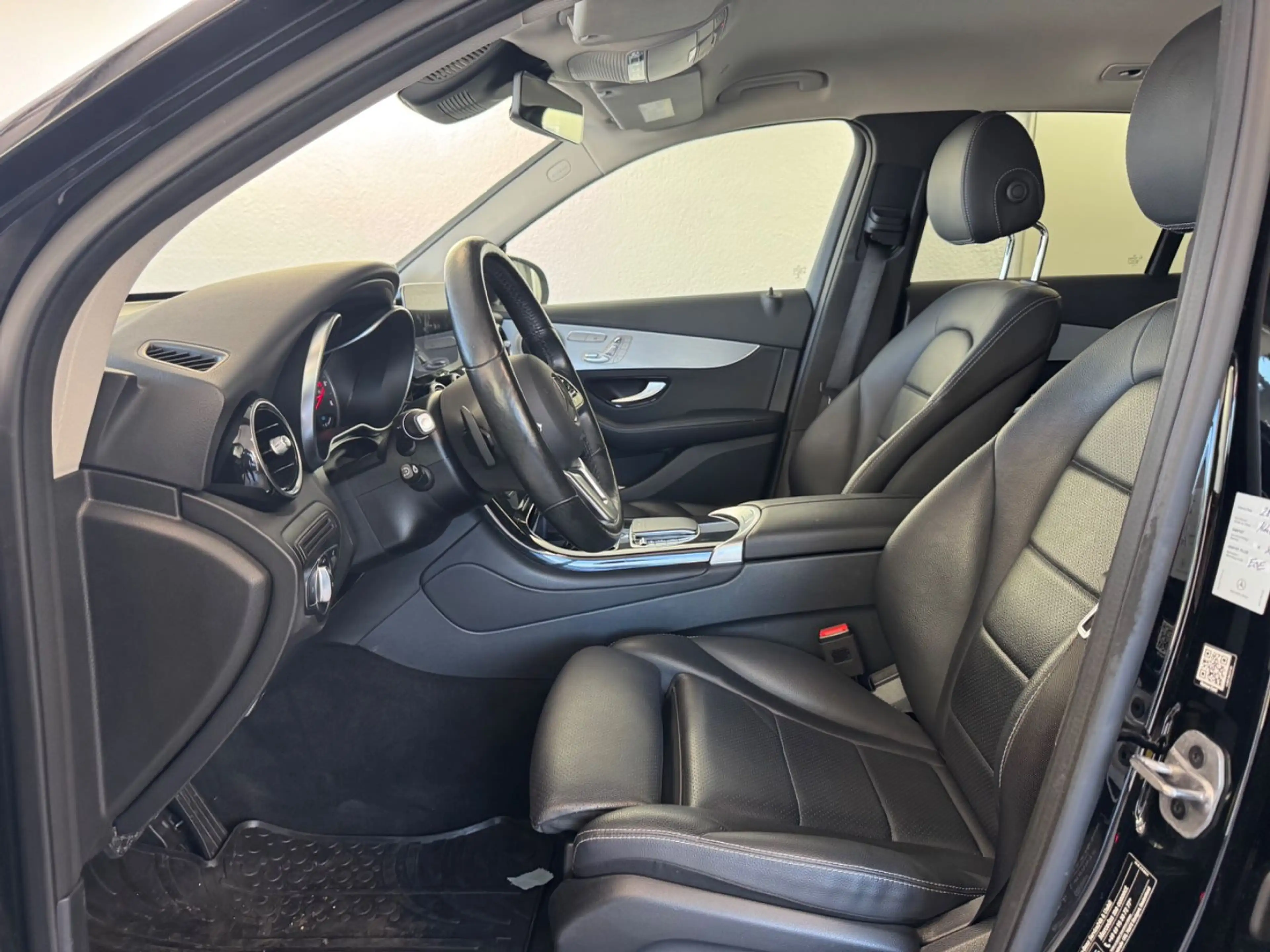 Mercedes-Benz GLC 300 de 4Matic*Memory*SHZ*LED*El.Klappe* — photo 9