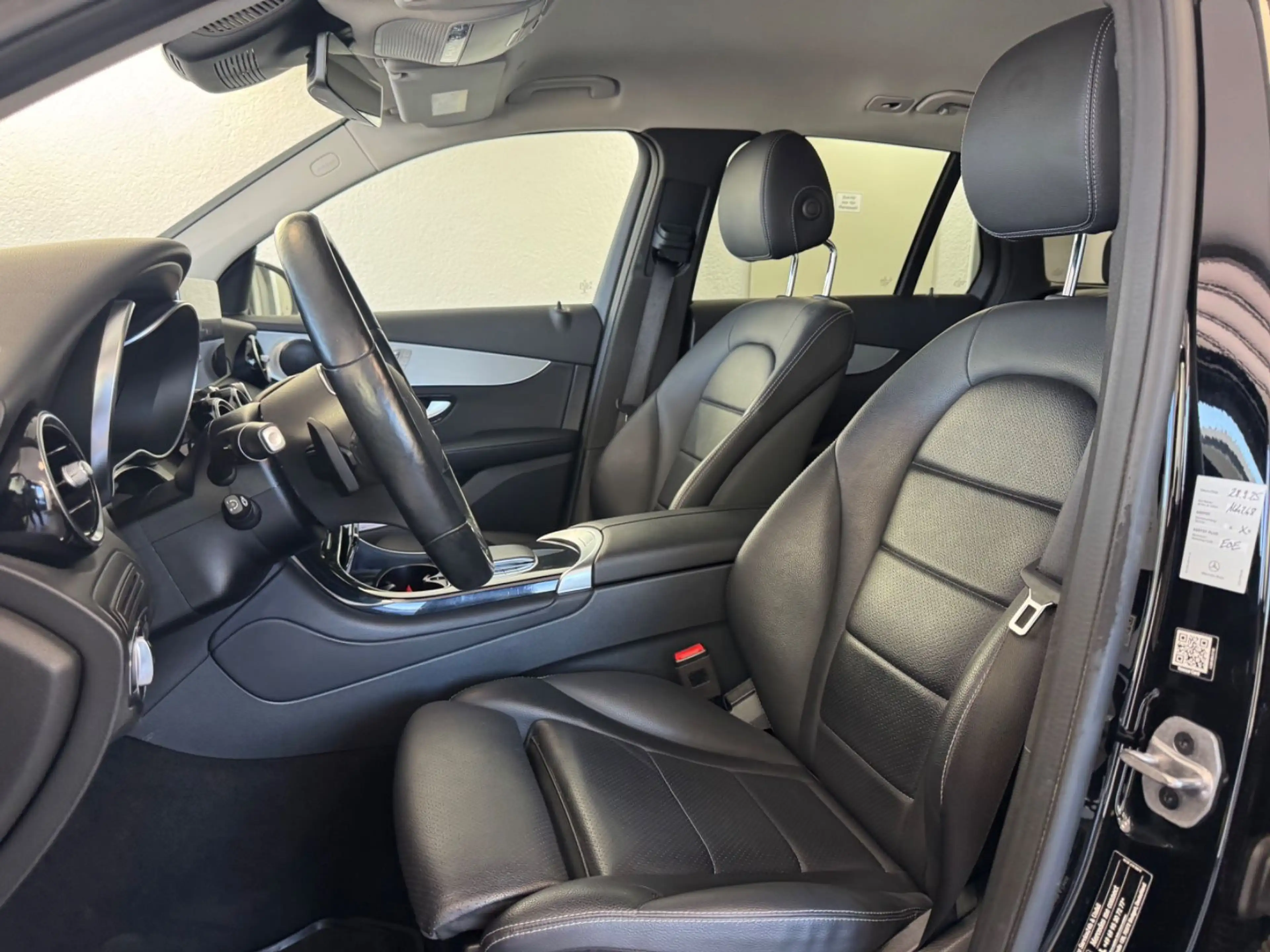 Mercedes-Benz GLC 300 de 4Matic*Memory*SHZ*LED*El.Klappe* — photo 10