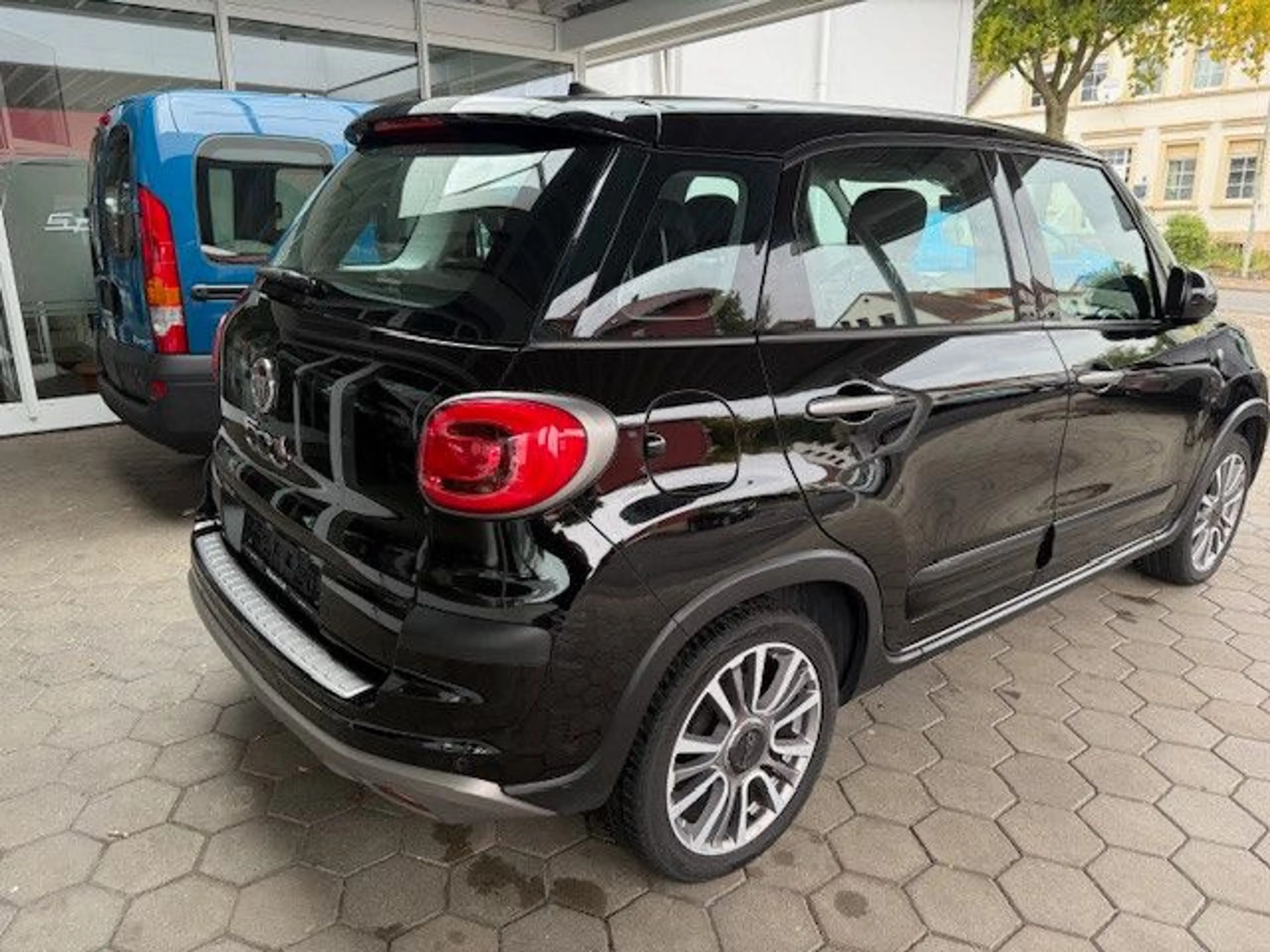 Fiat 500L Sport — photo 4