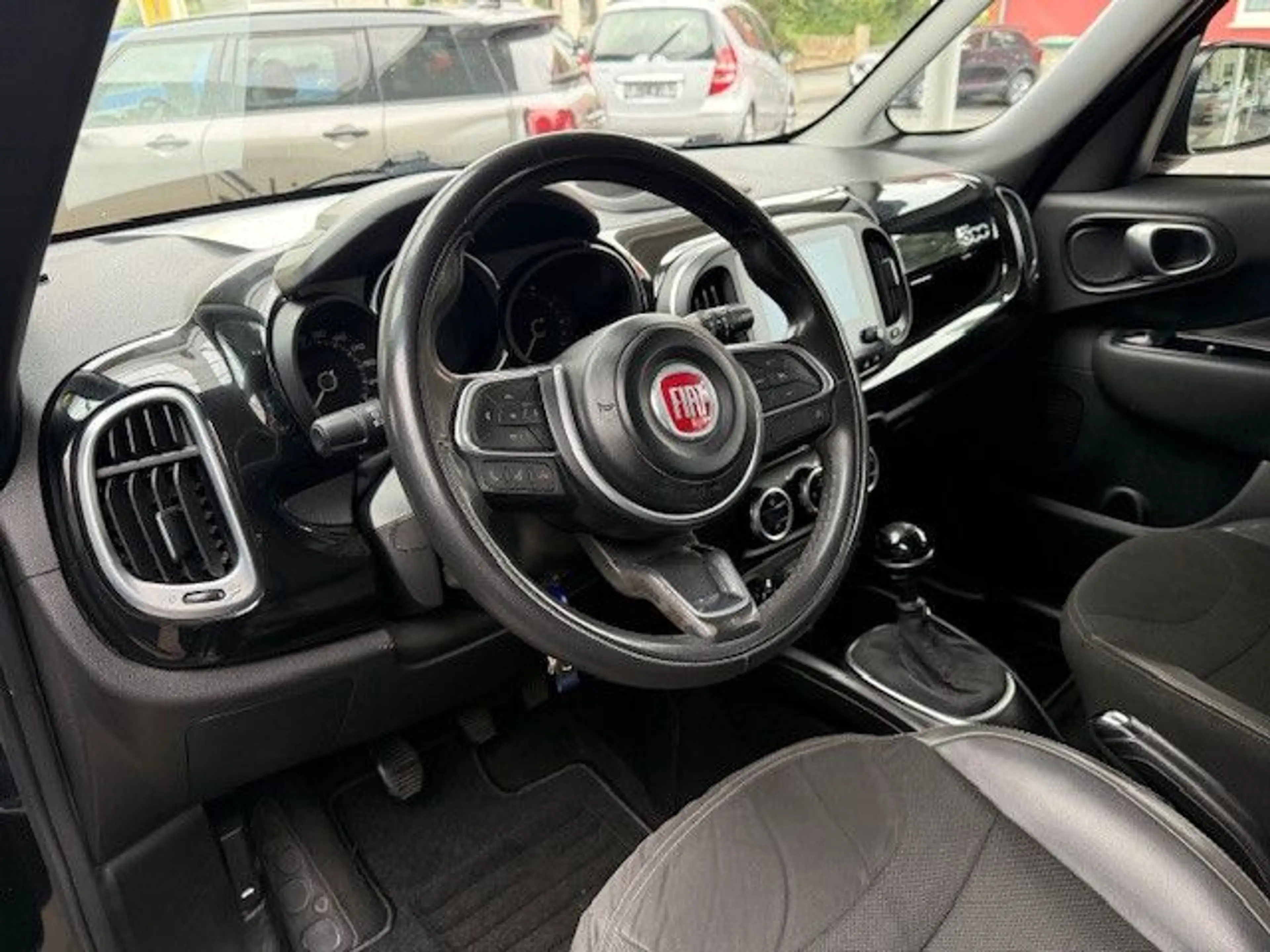Fiat 500L Sport — photo 6