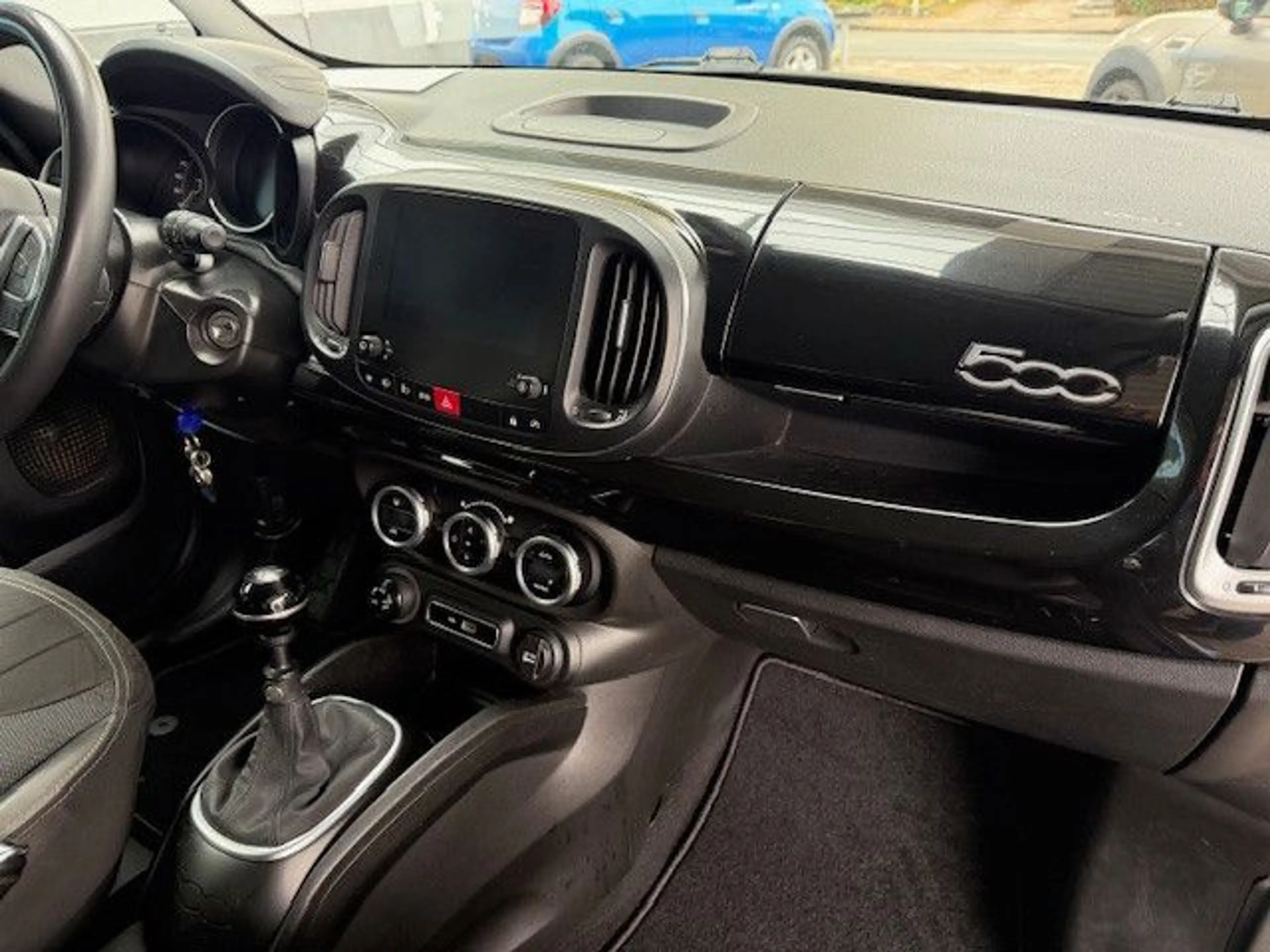 Fiat 500L Sport — photo 8