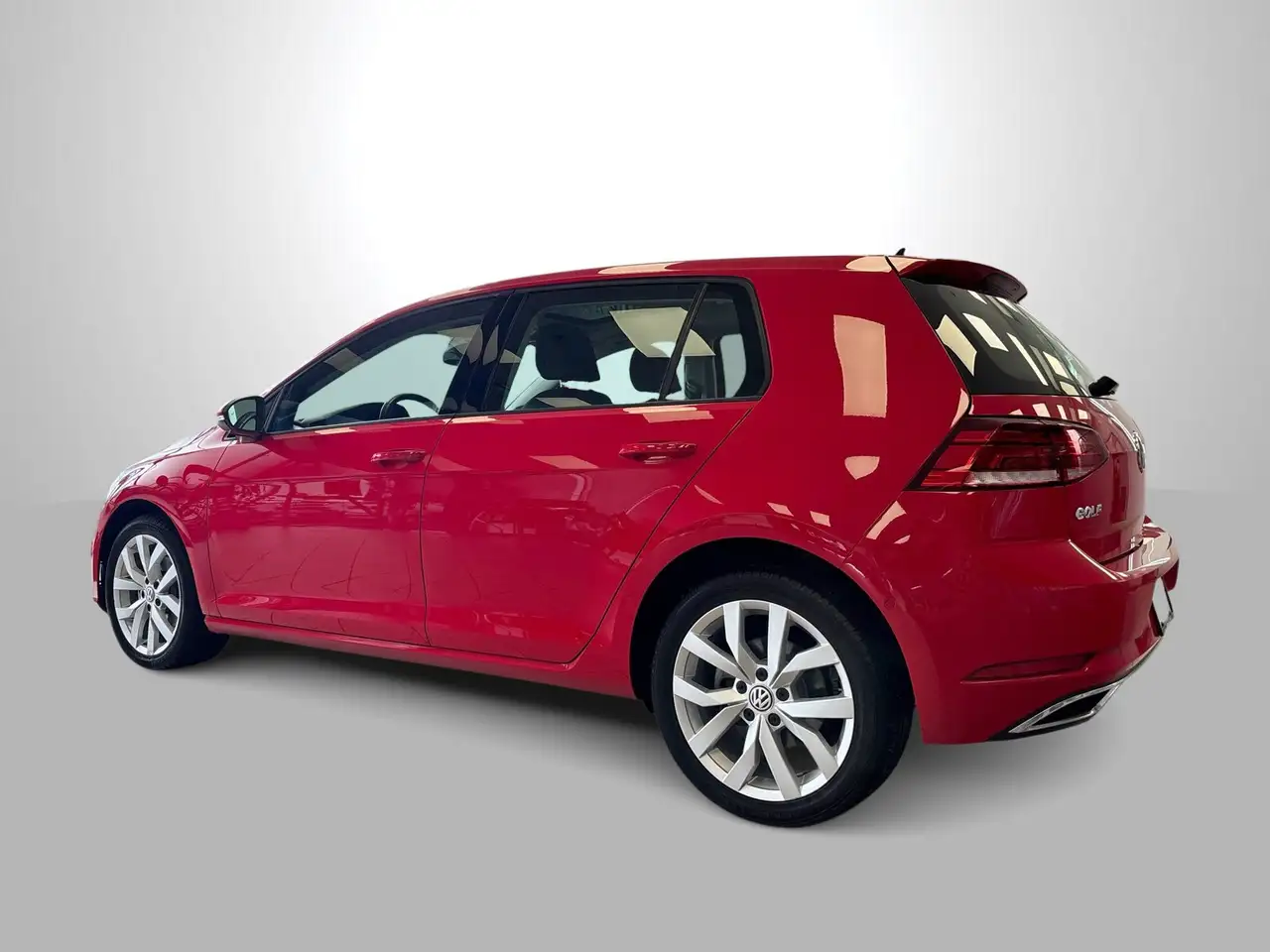 Volkswagen Golf photo Volkswagen Golf