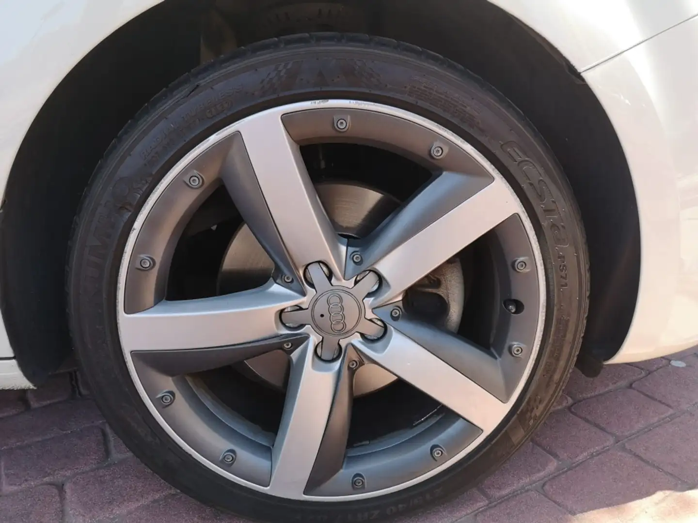 Audi A1 1.4 TFSI Ambition S-Tronic 119 CO2 Fehér - 2