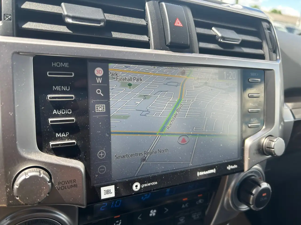 Toyota 4-Runner снимка Toyota 4-Runner