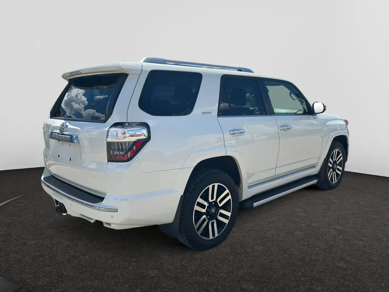 Toyota 4-Runner снимка Toyota 4-Runner